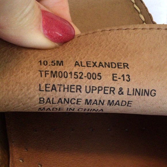 Tommy Bahama Alexander - Men\'s Light Brown Loafers